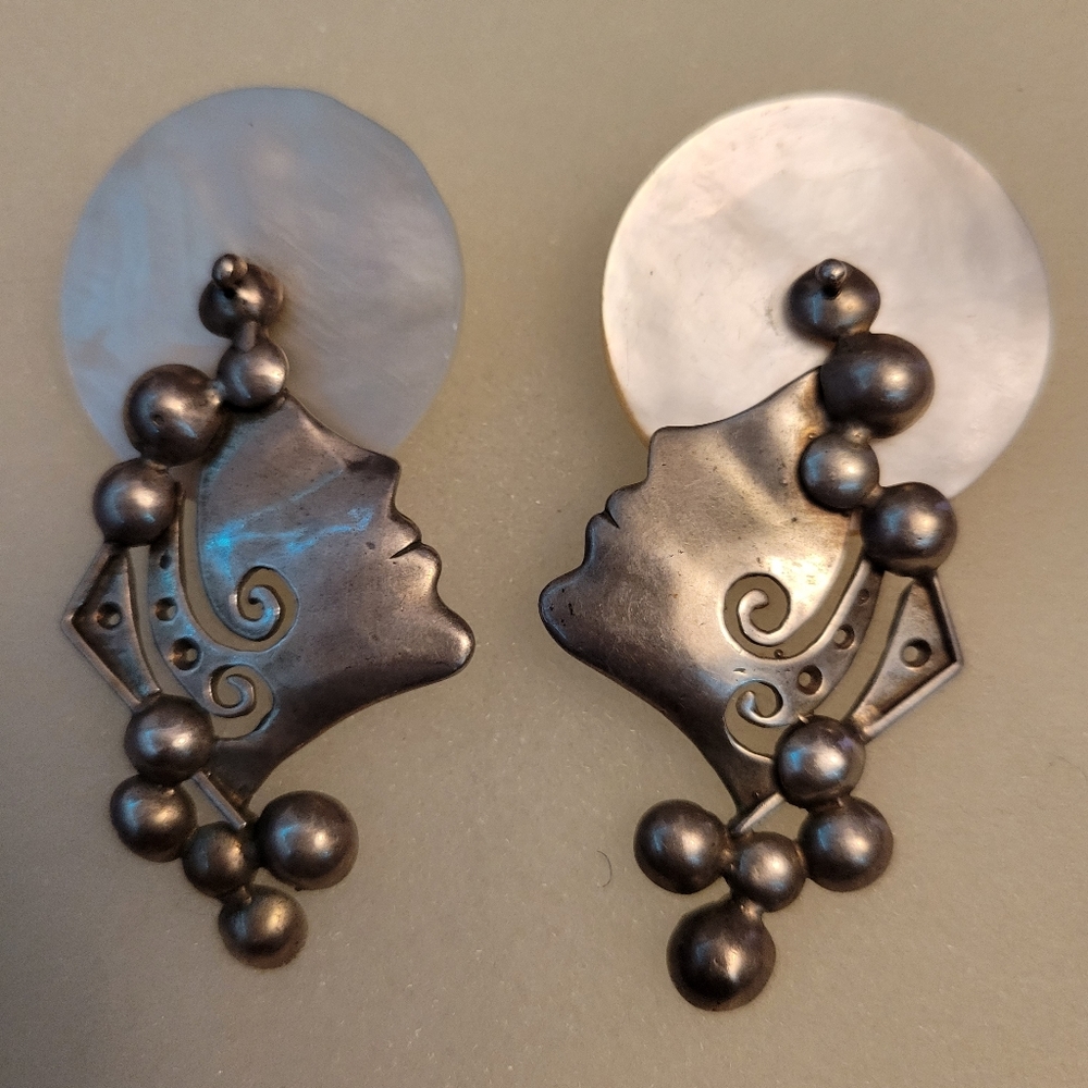 Beautiful silver earrings